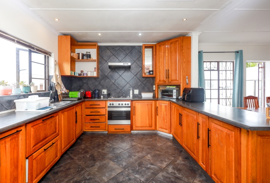 4 Bedroom Property for Sale in Gonubie Eastern Cape